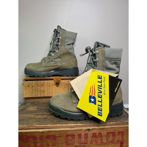 Belleville Air Force Combat Boots FAFTW Women Size 6 Gore-Tex Waterproof Vibram - Picture 1 of 4